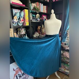 COPY - Lindy bop full circle skirt never worn blue velvet us 14